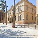 Expoholidays - Plaza Vieja con parking incluído